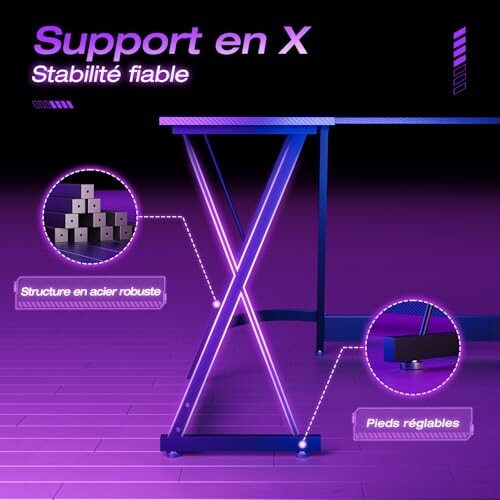 Bureau avec support en X et pieds réglables.