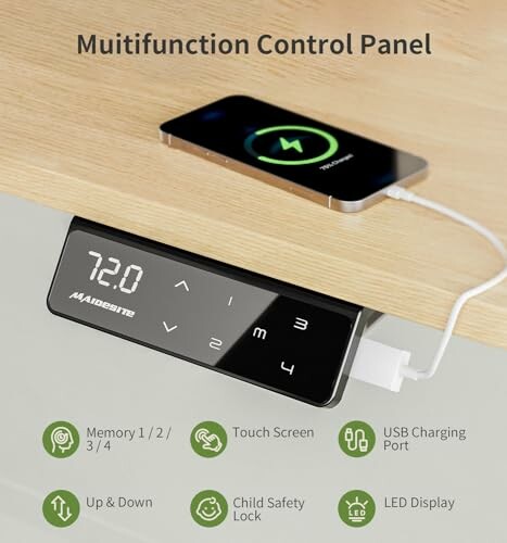 Panneau de contrôle multifonctionnel avec écran tactile et port USB.